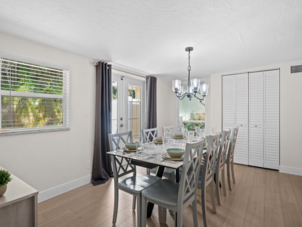 Beachside Retreat 4-Bedroom Home Rental - Your Perfect Island Getaway